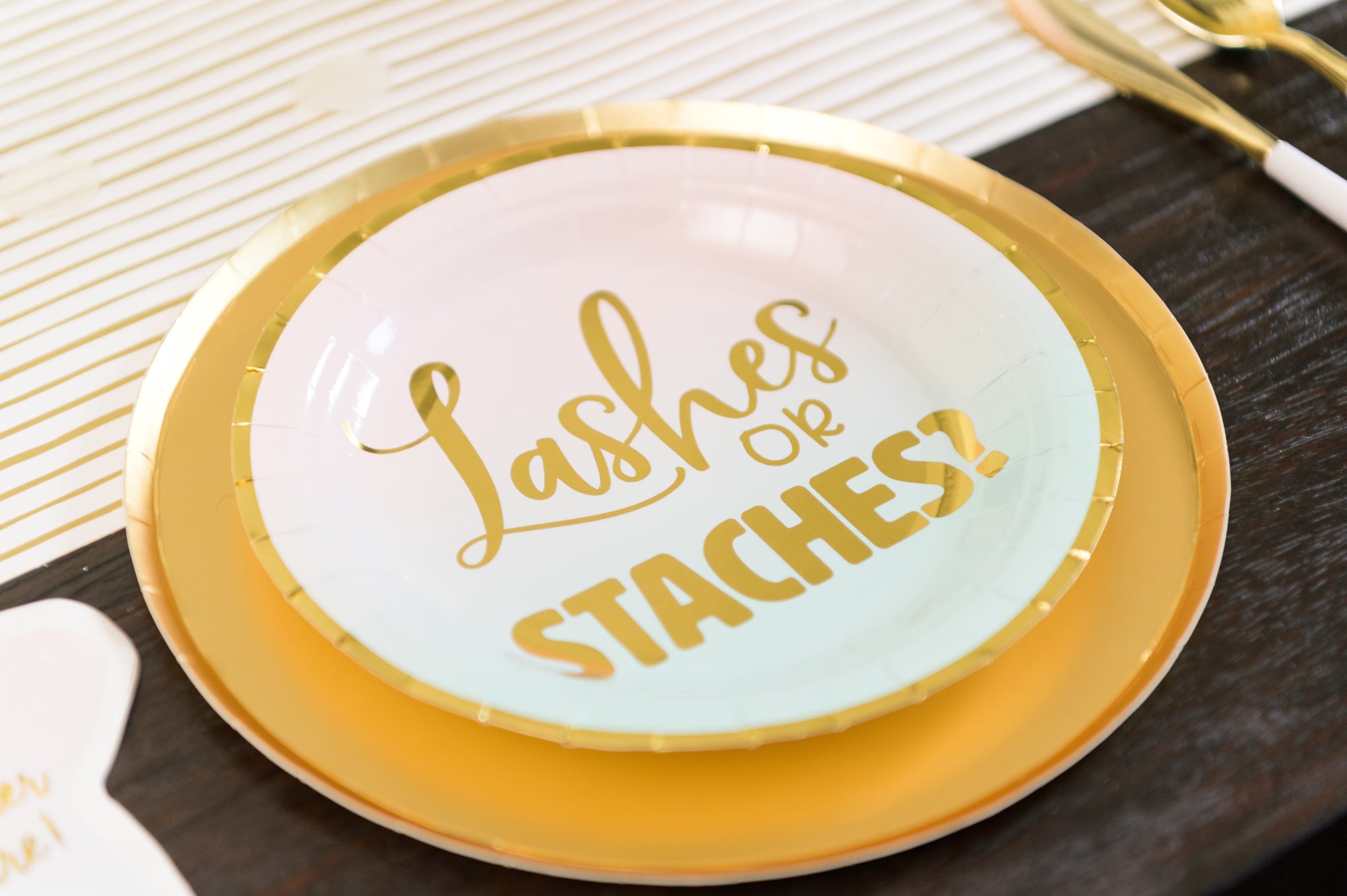 Gender Reveal 'Lashes Or Staches' 7" Paper Plates - 8 pk