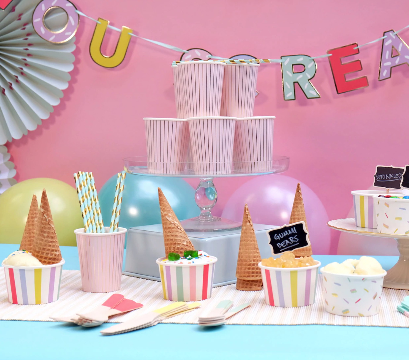 Mint and Gold Paper Straws (25 Count)