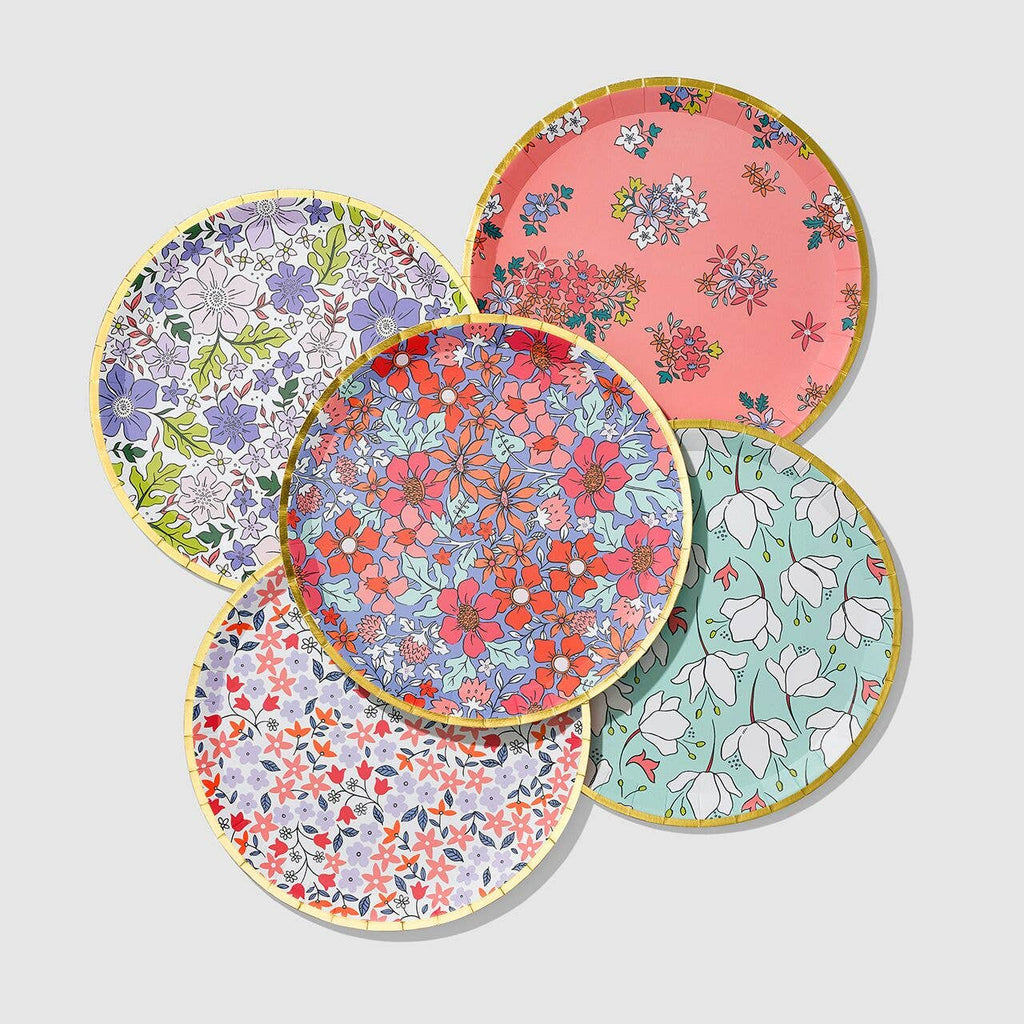 In Full Bloom Garden Party Large Paper Plates - 10pk