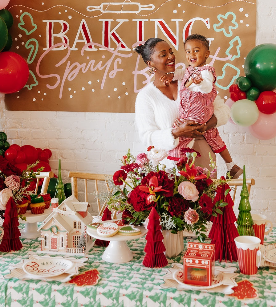 Mrs. Claus' Bakery Christmas Oven Shaped Treat Boxes - 8pk