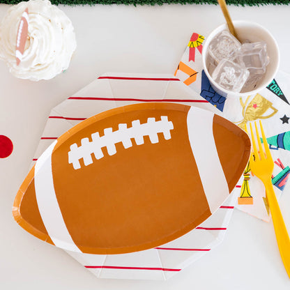 Good Sport Small Football Paper Plates - 8pk