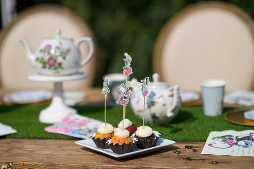 https://treschicparty.com/cdn/shop/products/Alice-in-Wonderland-Cupcake-Toppers_500x.jpg?v=1692815523