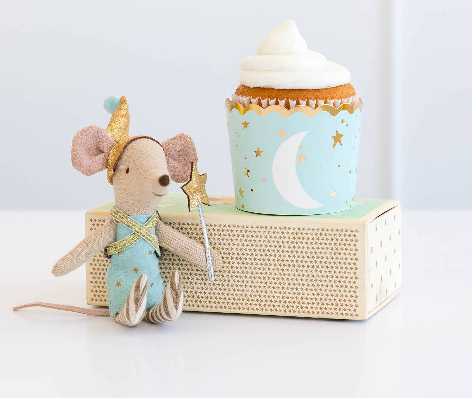 Baby Blue Baking Treat Cups