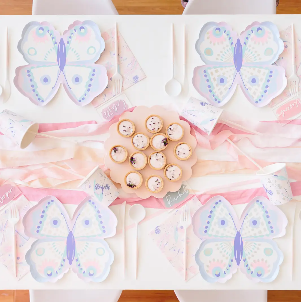 Flutter Butterfly Large Party Plates - 8 Pk.