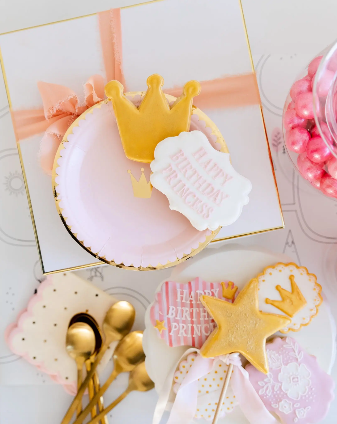 Pink Princess Crown Small Party Plates - 8pk