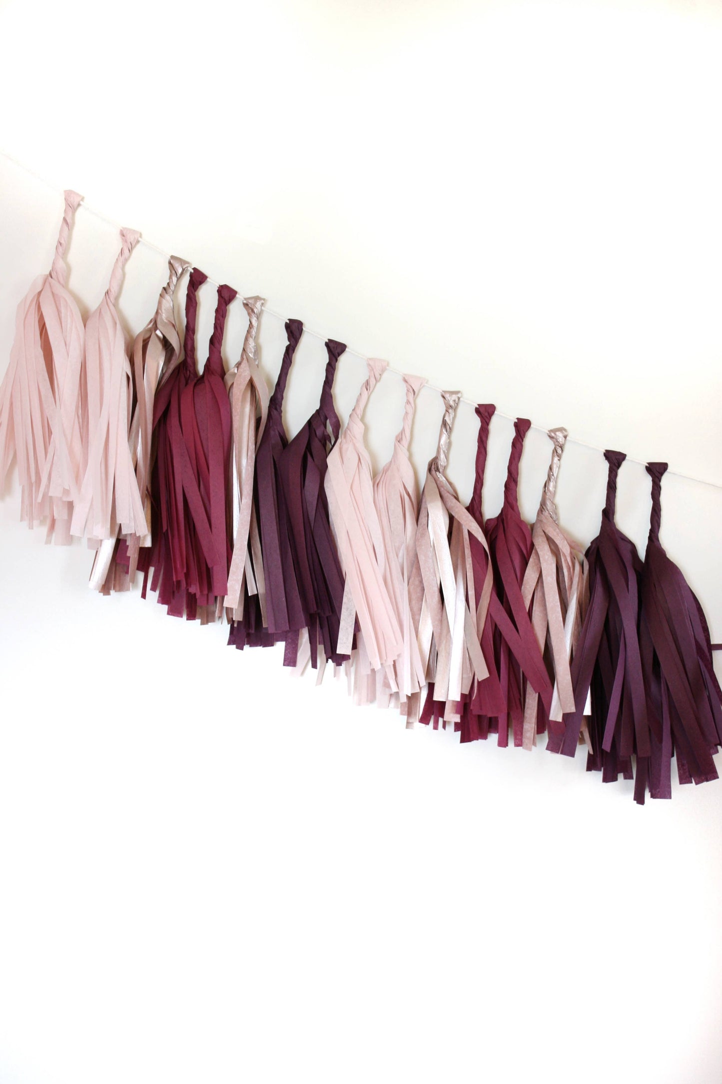 Sultry Tissue Garland Kit